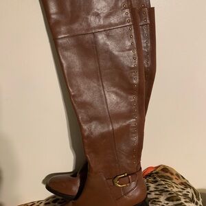 Gibson Latimer Tan Heeled Boots